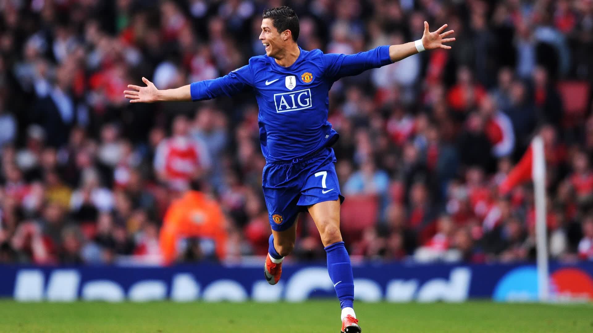爱游戏官方网站-多线激战！切尔西备战国王杯、费德勒观战皇马、掘金回应争议